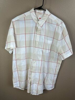 Levi's White Short-Sleeve Button-Down Shirt with Red Windowpane